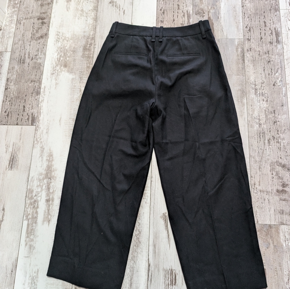 Vince High-Waist Fluid Satin Wide-Leg Trouser Size 8 Black - Picture 8 of 9